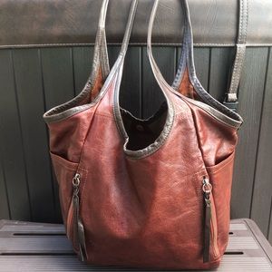 Rough and Tumble 7 Pocket Tote - Large